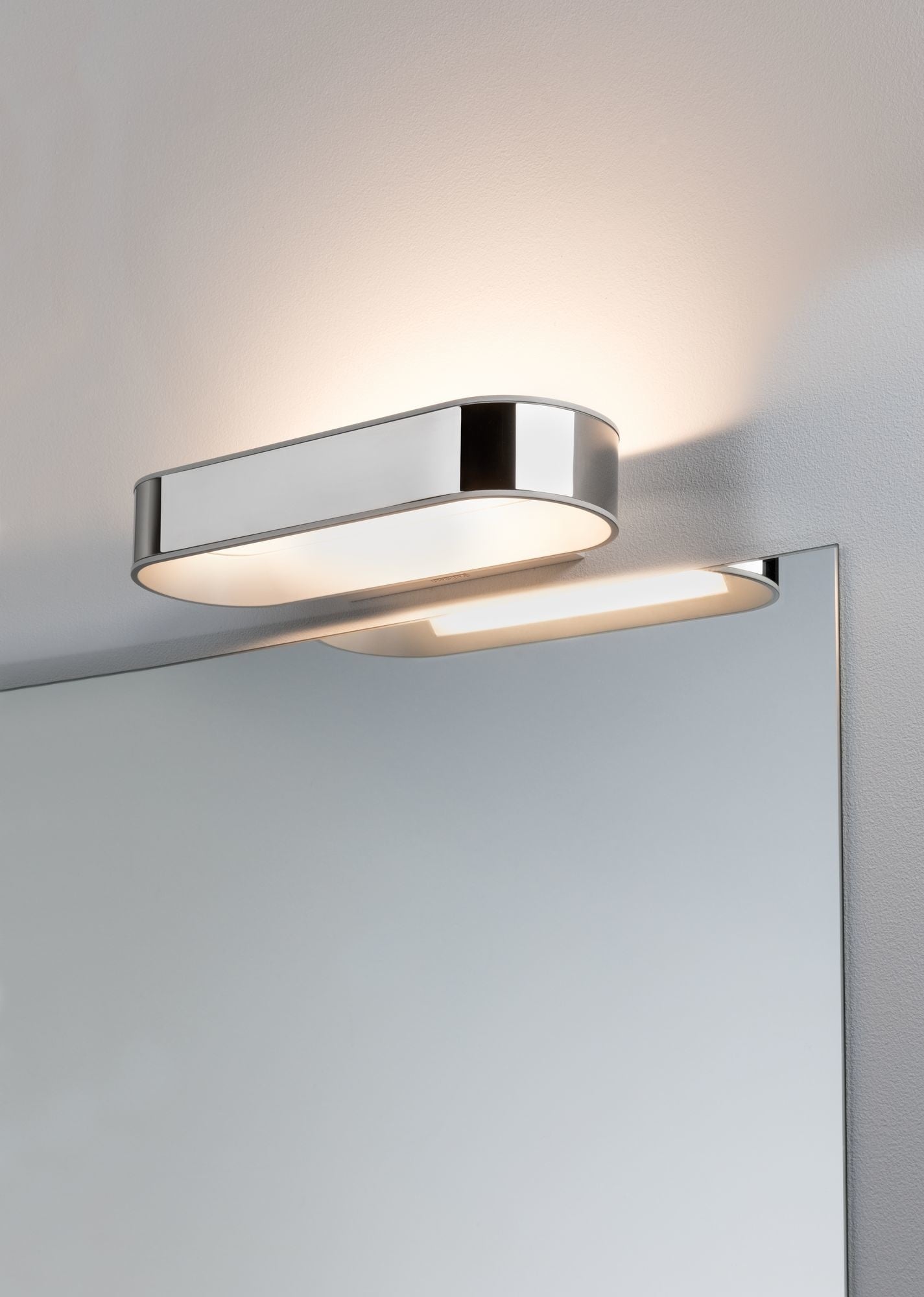 LED Wandleuchte Agena IP44 20W Chrom/Weiß matt dimmbar