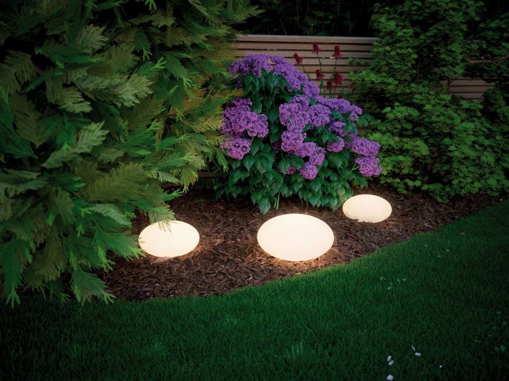 Plug & Shine Lichtobjekt Stone IP67 3000K 24V Durchmesser 35cm