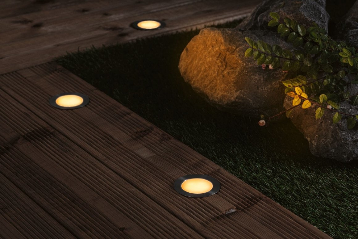 Plug & Shine LED Bodeneinbauleuchte Floor Basisset Insektenfreundlich IP67 2200K 3x2W 21VA Silber