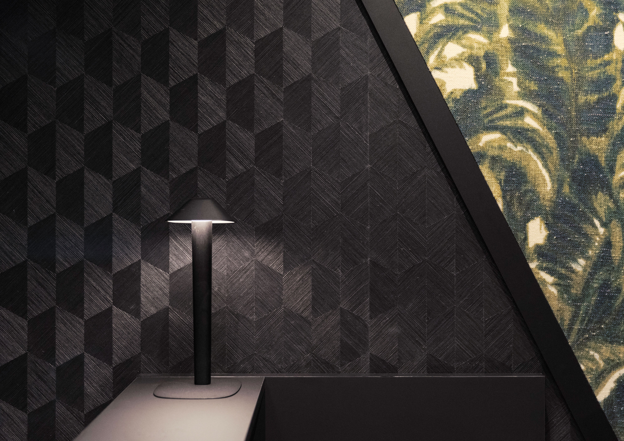 Rever Dining Table 1.0 LED - Stilvolle Akku-Tischleuchte