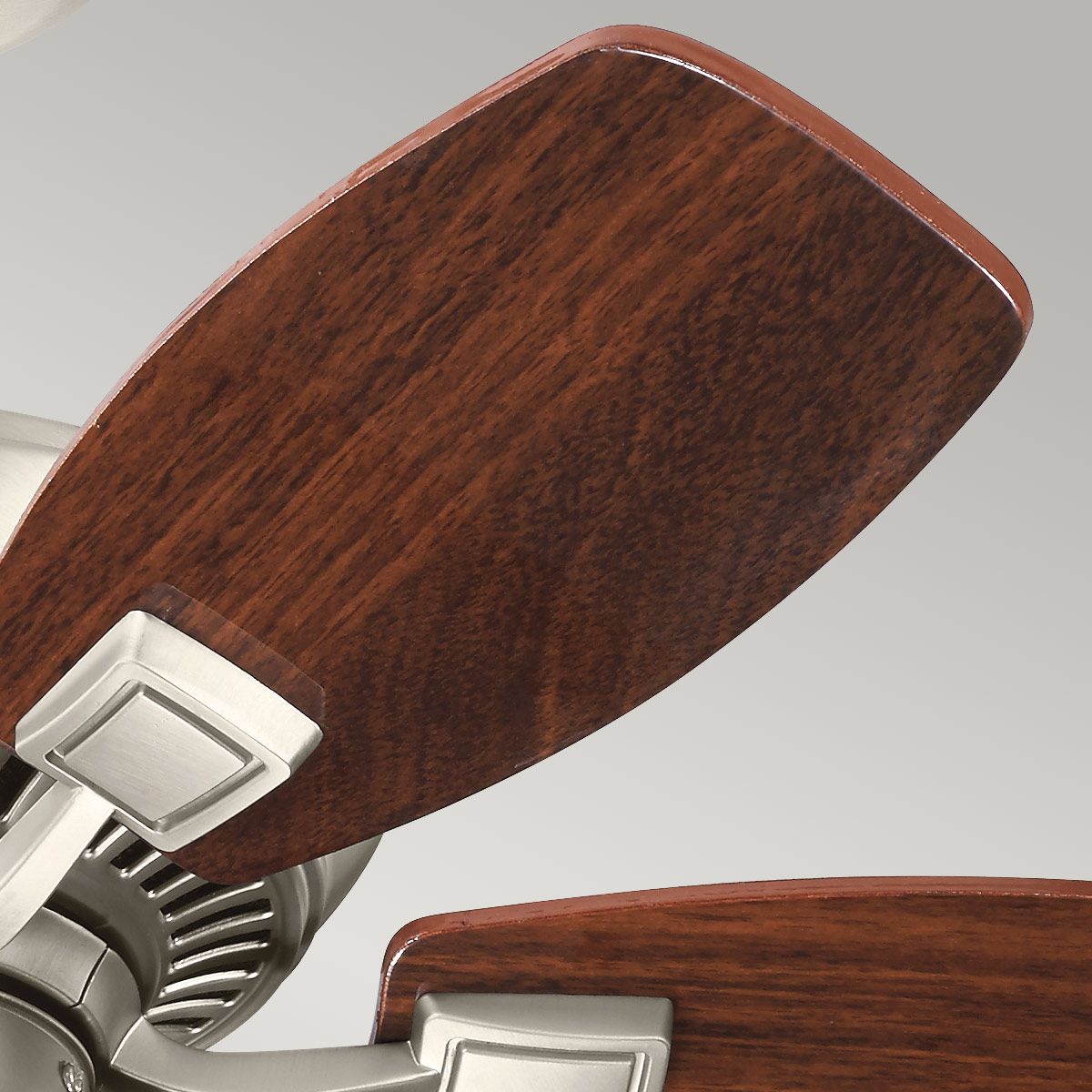 Ahrendale - 60 Zoll / 152 cm Ventilator - Ambosseisen - Elsteadlighting - KLF - AHRENDALE - 60 - AVI