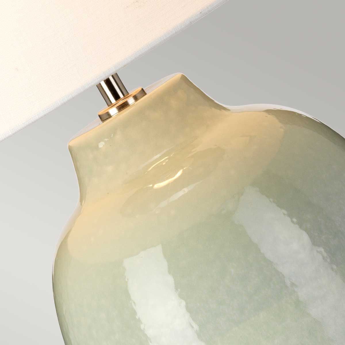 Tischlampe Chelsfield mit 1 Licht, Hellgrün und Weiß mit weißem Schirm