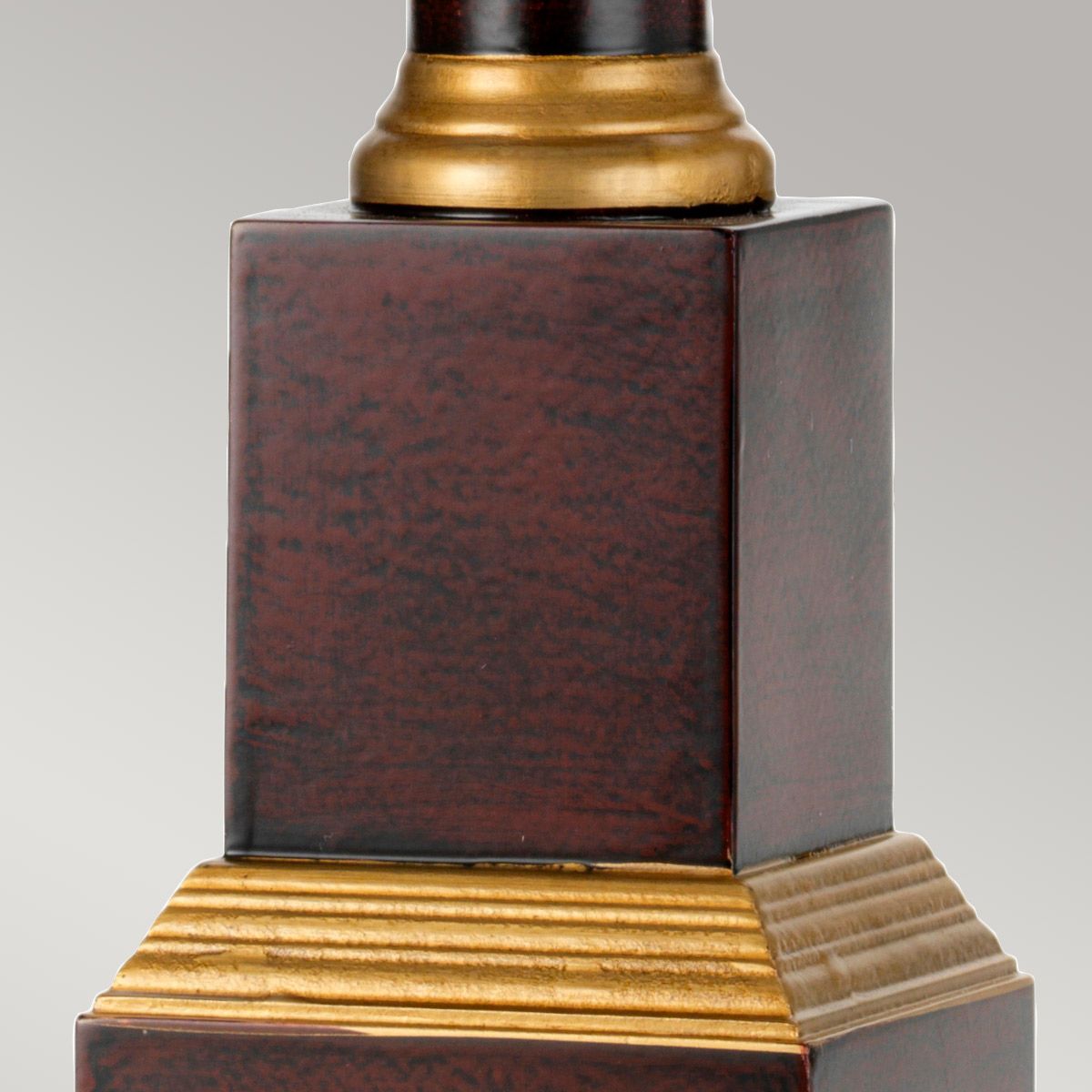 Louviers 1-flammige Tischlampe mit hohem Empire-Schirm - Ochsenblut und Gold mit Elfenbein mit schwarzem und goldenem Schirmrand