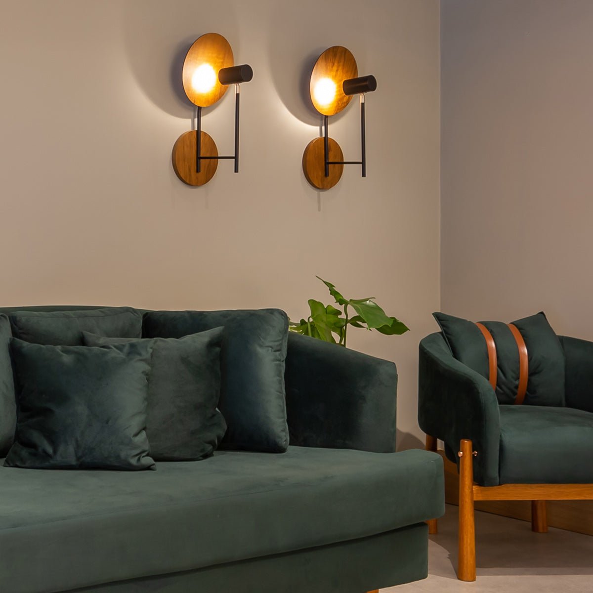 Dot Wandleuchte aus Teakholz - Accord Lighting - QN - DOT - WB1 - TEAK