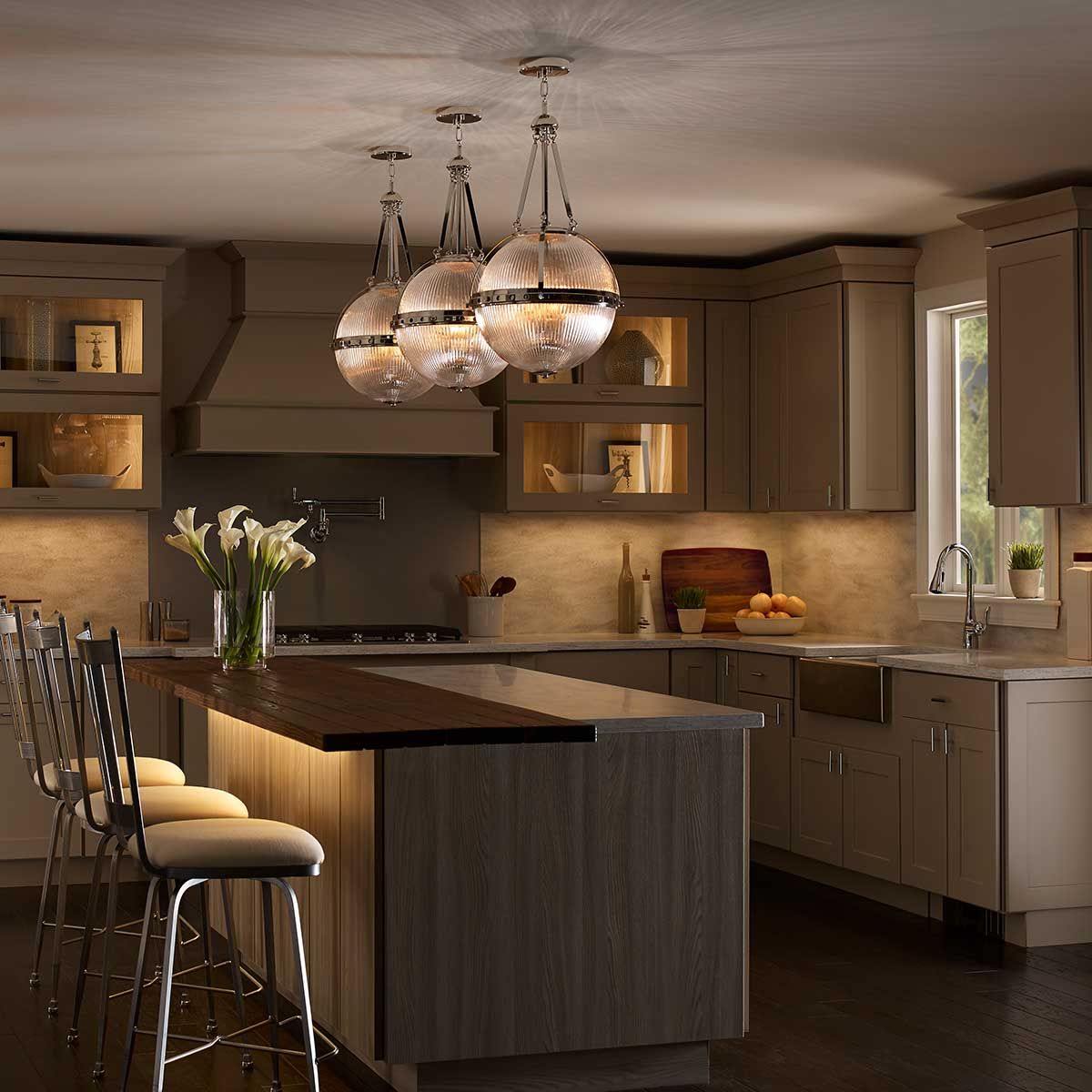 Aster 3-flammige Pendelleuchte - Poliertes Nickel - Elsteadlighting - leuchtengrosshandel24