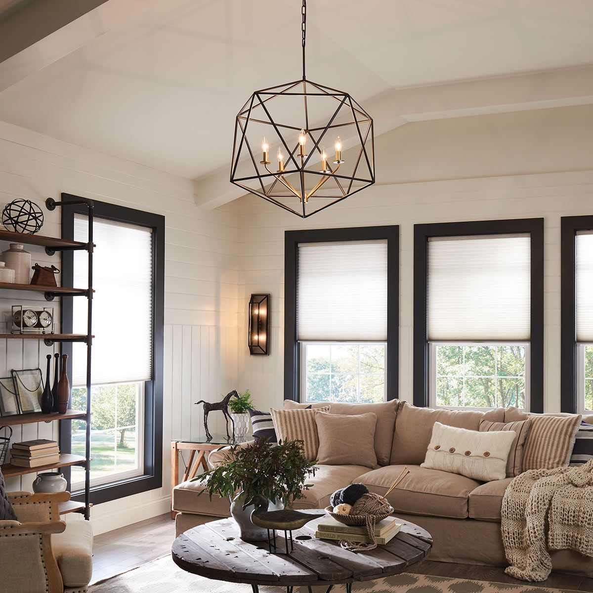 Astrid 5-flammiger Pendelleuchter - Mattbronze und Deluxe-Gold - Elsteadlighting - leuchtengrosshandel24