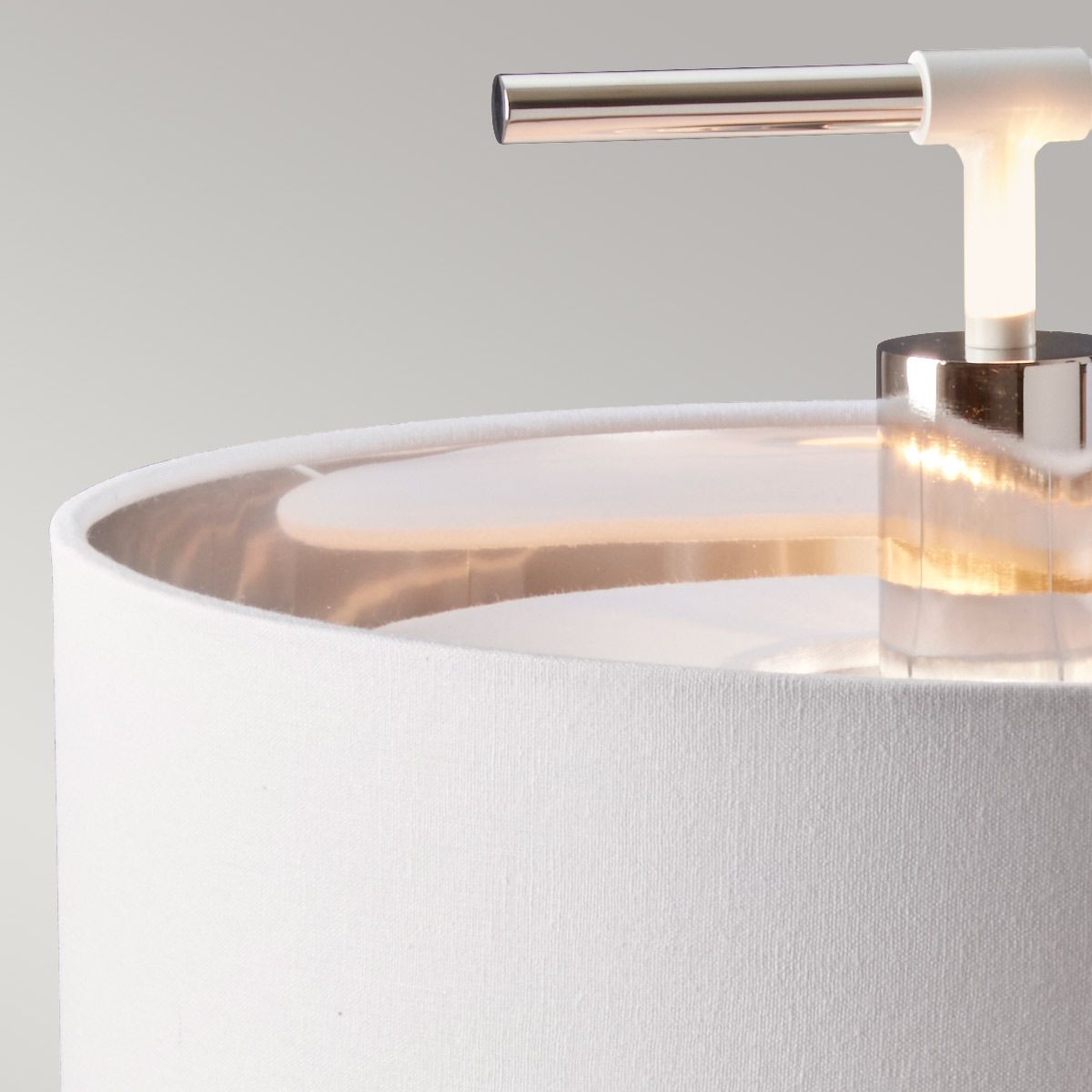 Balance 1-flammige Tischlampe - Weiß/Poliertes Nickel mit weißem Schirm - Elsteadlighting - leuchtengrosshandel24