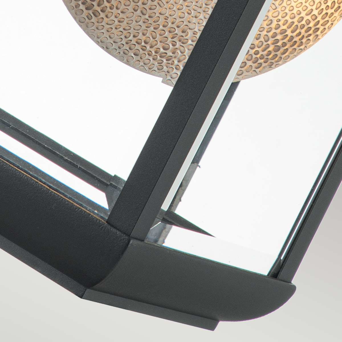 Byron 1 - flammige große Wandlaterne - Graphit mit Zinnreflektor - Elsteadlighting - QZ - BYRON - L - GR