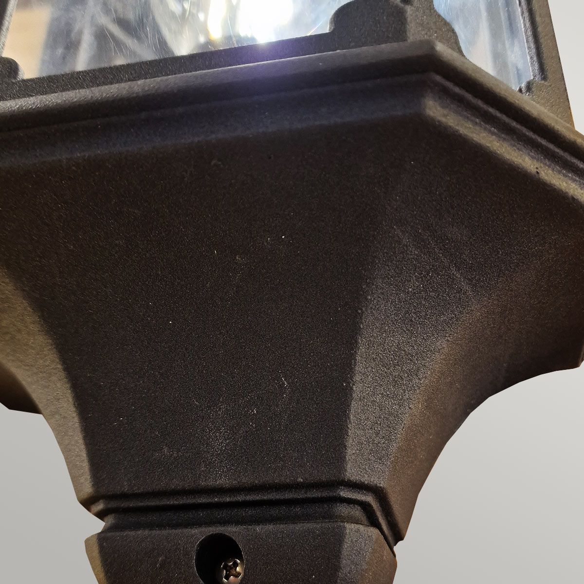 Chapel 1 - flammige Halblaterne - Schwarz - Elsteadlighting - CP7 - BLACK