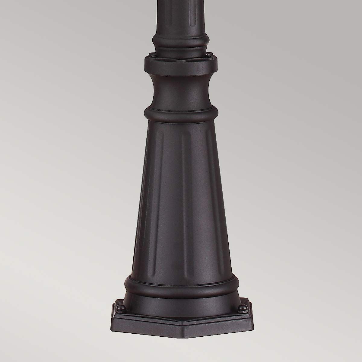 Cotswold Lane 3 - flammige große Pfostenleuchte, Schwarz - Elsteadlighting - FE - COTSLN5 - L - BK