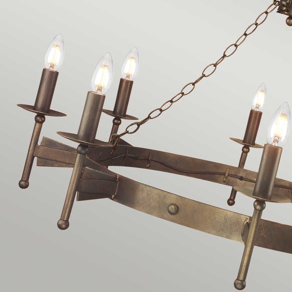 Cromwell Kronleuchter mit 8 Lichtern - Alte Bronze - Elsteadlighting - leuchtengrosshandel24