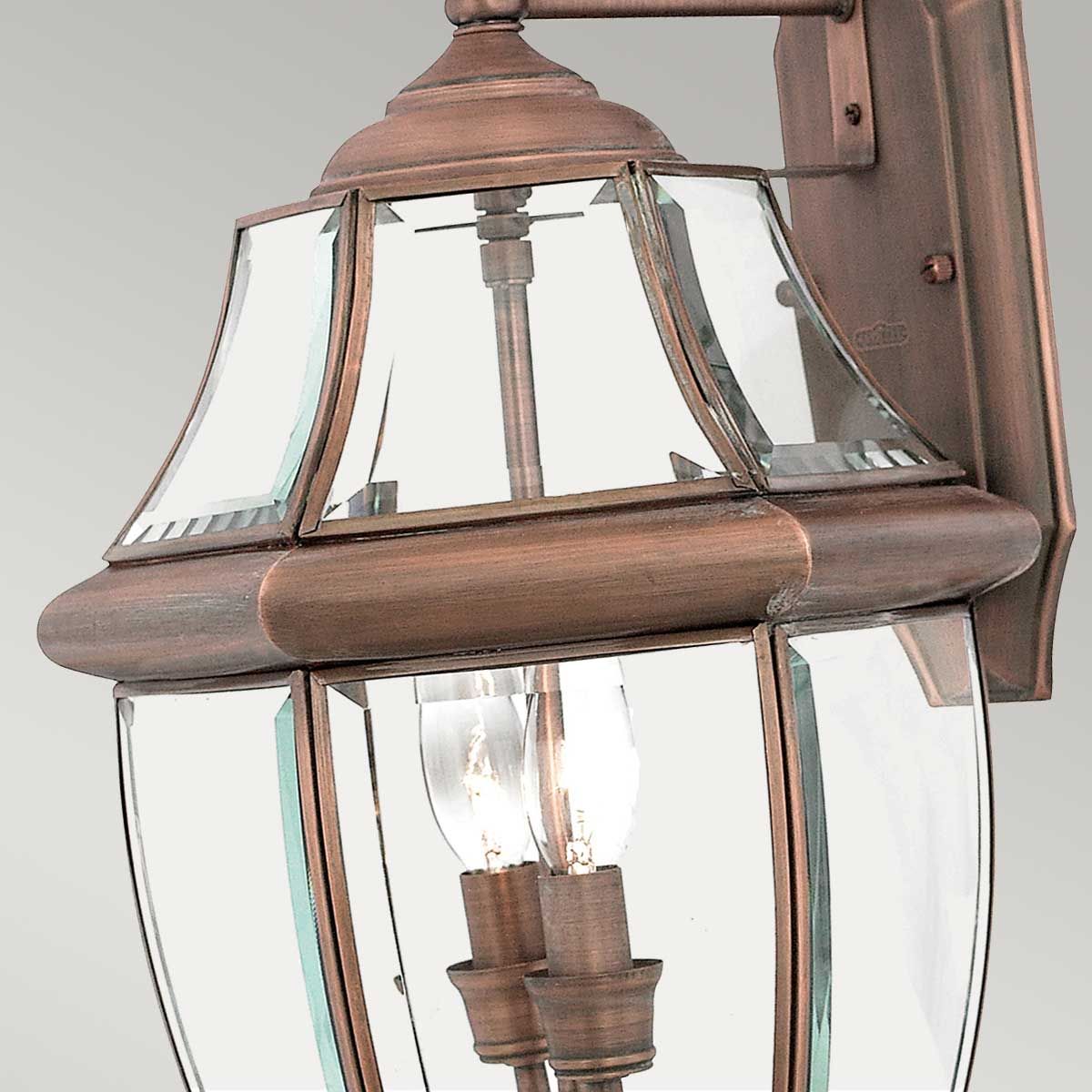 Große Wandlaterne Newbury mit 2 Lichtern, lackiertes gealtertes Kupfer - Elsteadlighting - QZ - NEWBURY2 - L - AC