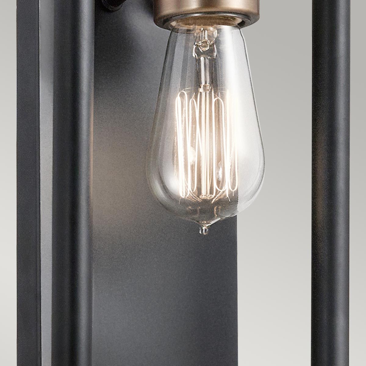 Imahn 1-flammige Wandleuchte - Schwarz und Naturmessing - Elsteadlighting - leuchtengrosshandel24