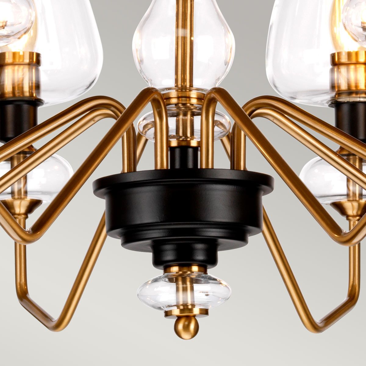 Kronleuchter Armand mit 8 Lichtern, Messing versilbert und anthrazitfarben lackiert - Elsteadlighting - leuchtengrosshandel24