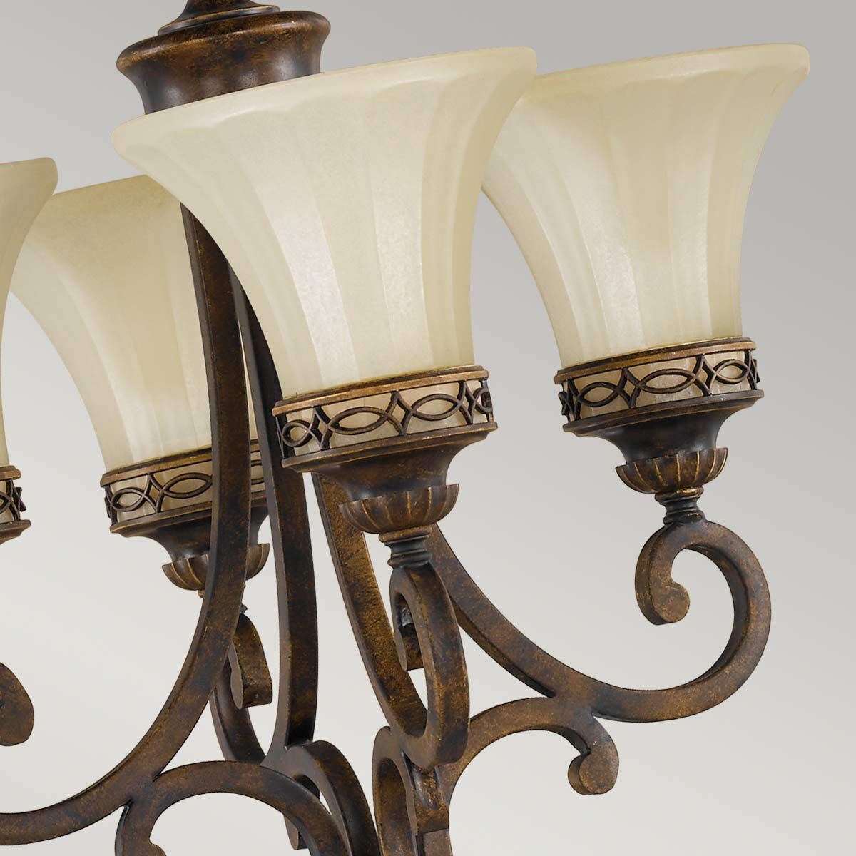 Kronleuchter mit 4 Lichtern für das Wohnzimmer – Walnuss - Elsteadlighting - leuchtengrosshandel24