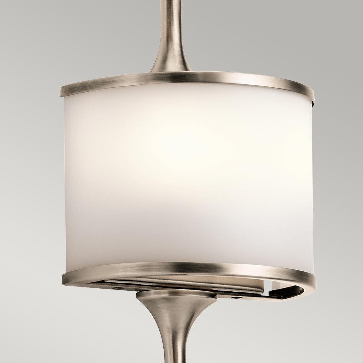 Mona 2-flammige kleine Wandleuchte - Klassisches Zinn - Elsteadlighting - leuchtengrosshandel24