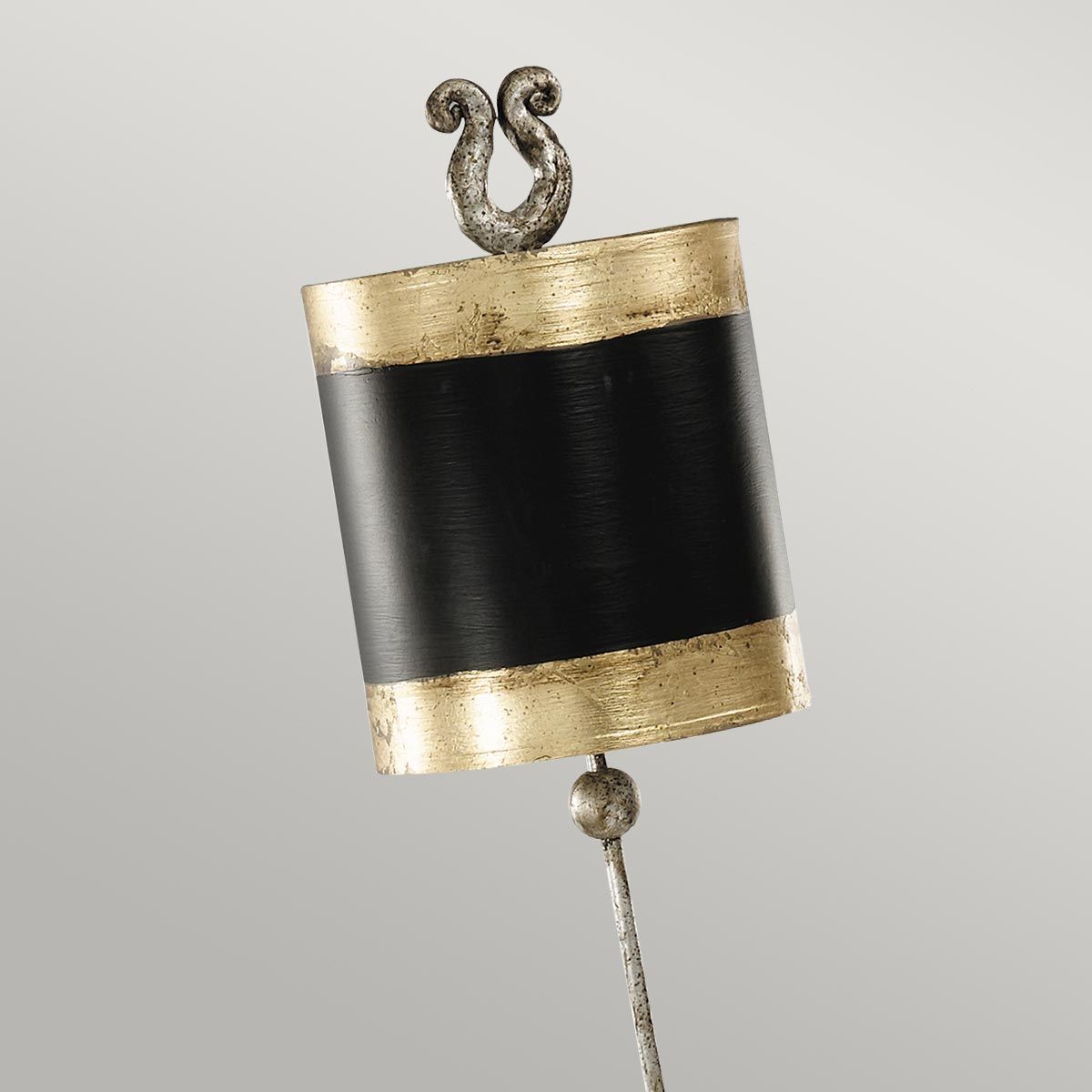 Phoenician 1 - flammige Tischlampe – Blattschwarz, Blattgold und Blattsilber mit Schirm in Blattschwarz und Blattgold - Elsteadlighting - FB - PHOENICIAN - TL