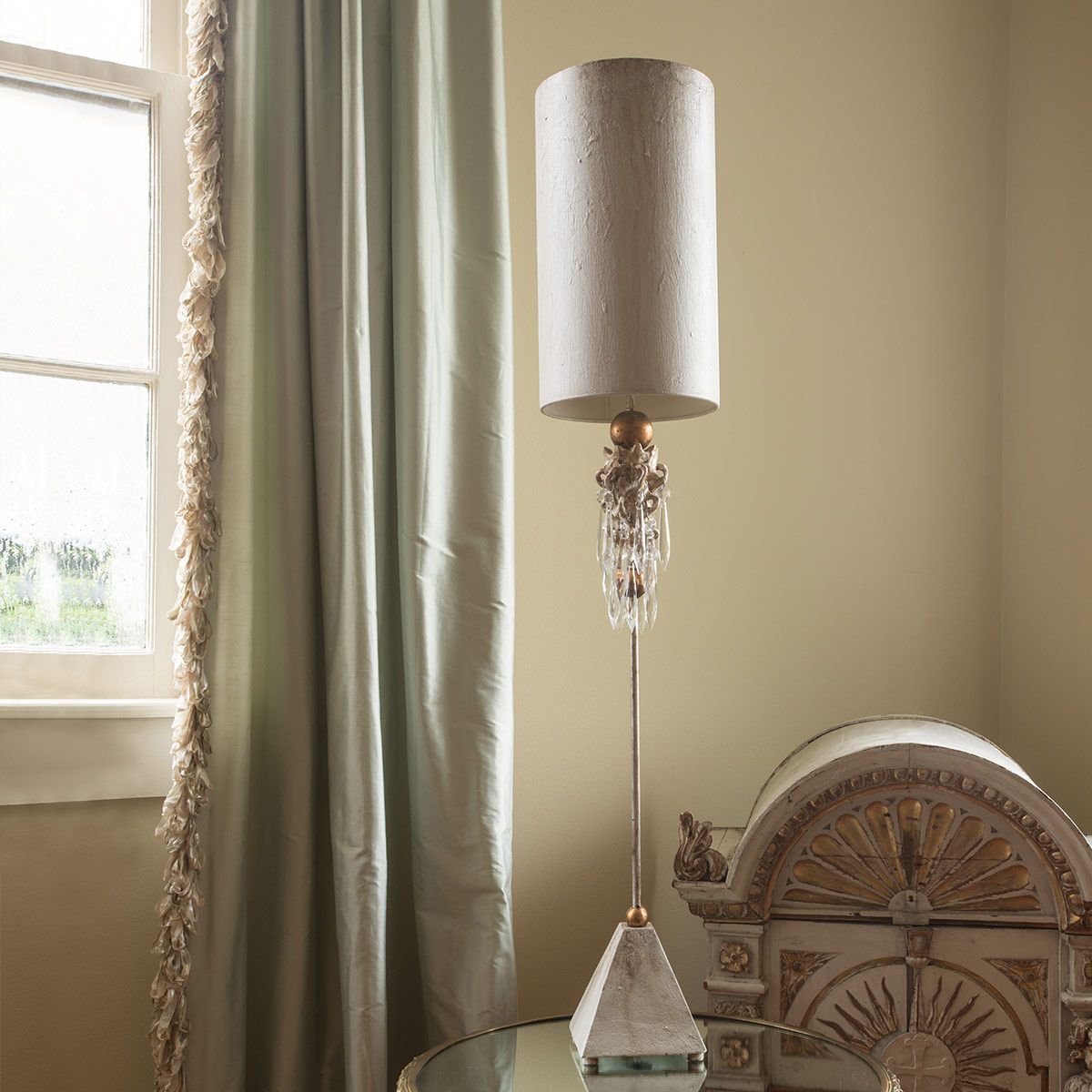 Tischlampe Madison mit 1 Licht, Kittpatina, Blattgold mit Kittpatina-Schirm - Elsteadlighting - leuchtengrosshandel24