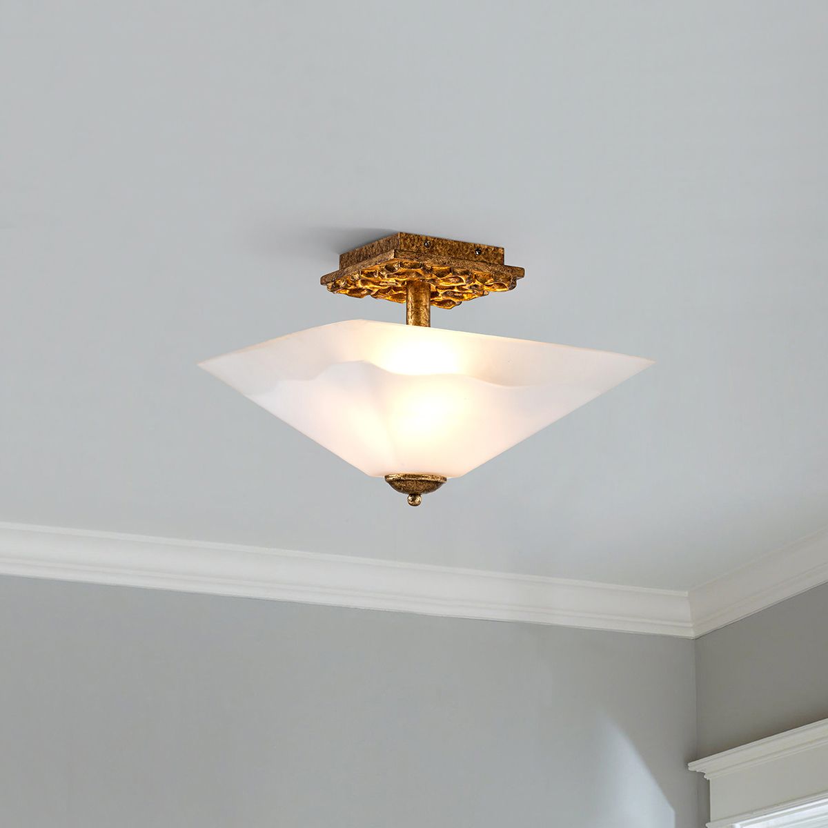 Stern 2 lt Flush - Abgenutztes Gold - Elsteadlighting - leuchtengrosshandel24
