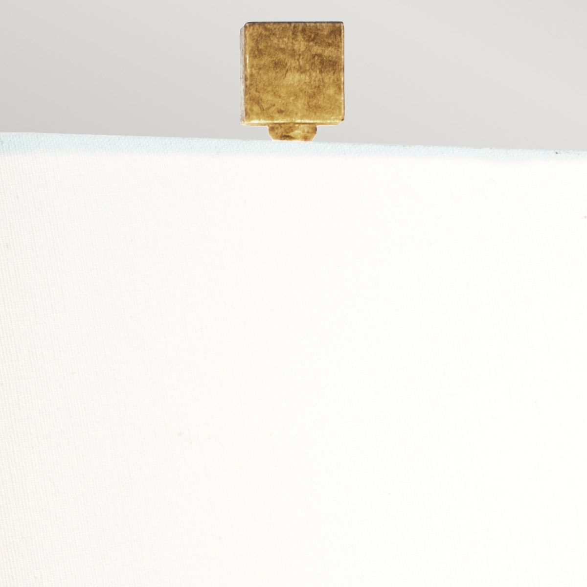 Tischlampe Jackson Square mit 1 Licht, Antik-Gold mit cremefarbenem Schirm