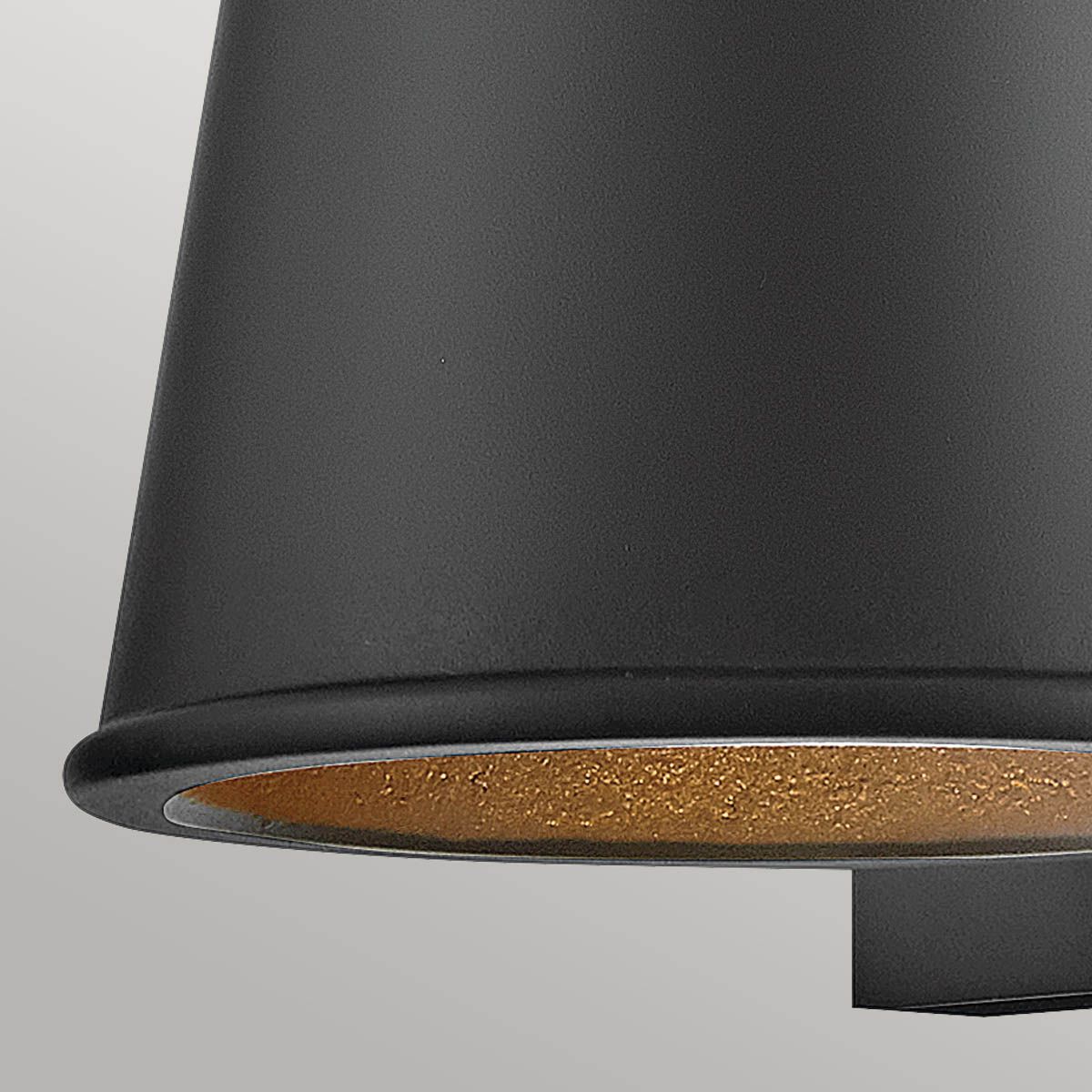 Hinkley Coastal Kleine Wandlaterne - Strukturiertes Schwarz - Elsteadlighting - leuchtengrosshandel24