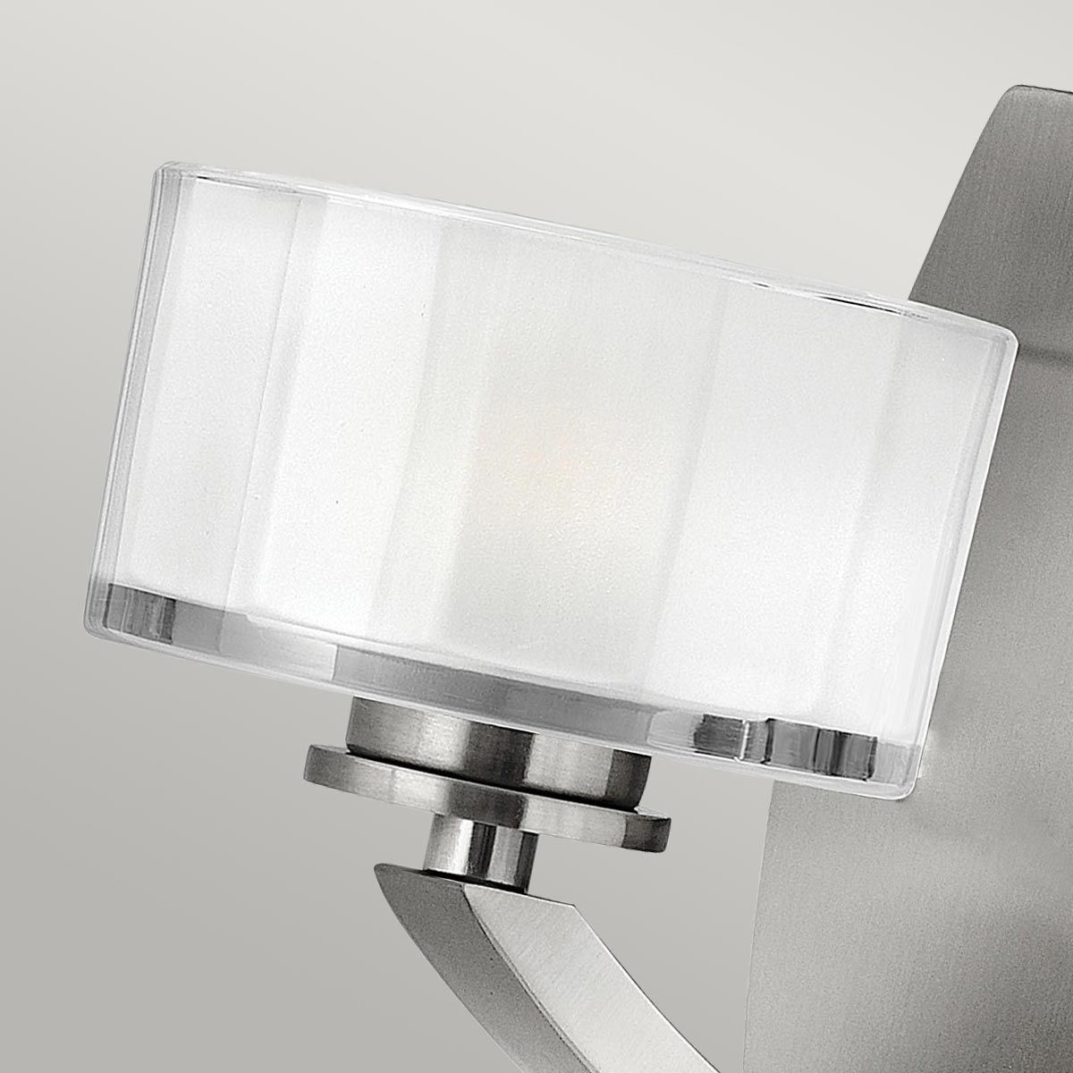 Meridian 1-flammige Wandleuchte - Gebürstetes Nickel