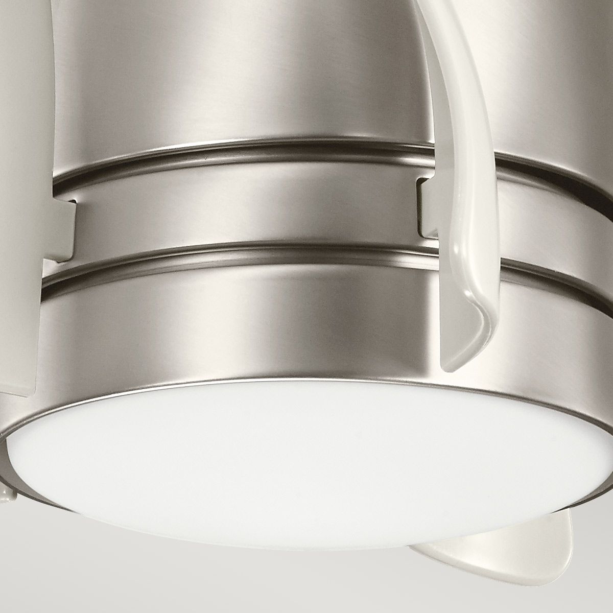 Terna - 15 Zoll / 38 cm Ventilator - Gebürstetes Nickel