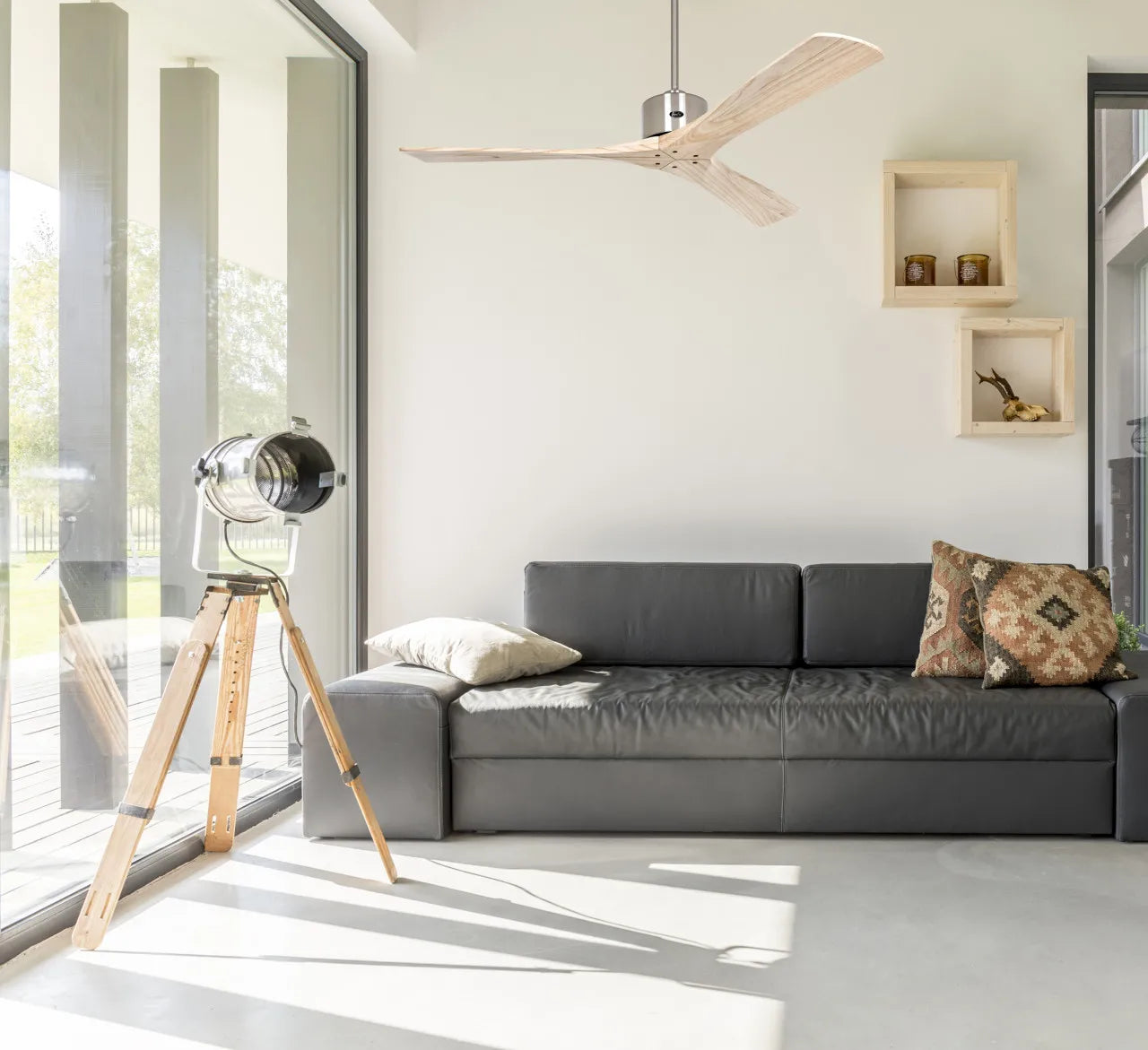 Deckenventilator Macau Massivholz - CasaFan - lightnox.de