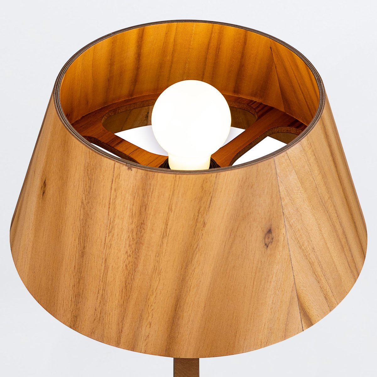 Nostalgia Tischleuchte - Accord Lighting - QN - NOSTALGIA - TL - M - TEAK