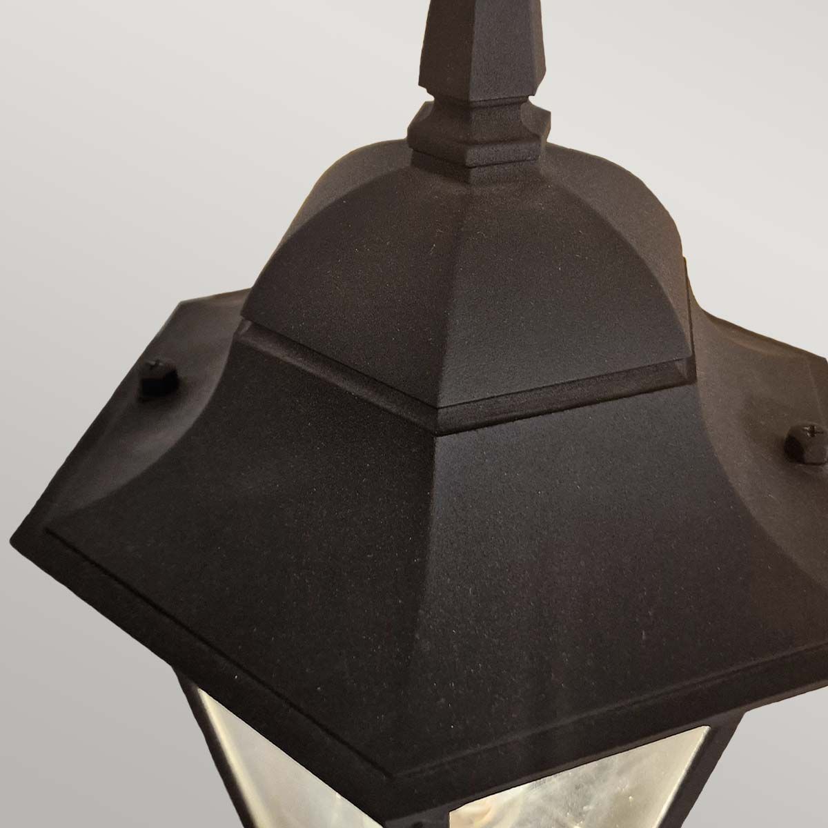 Parish 1 - flammige Wandlaterne - Schwarz - Elsteadlighting - PR2 - BLACK