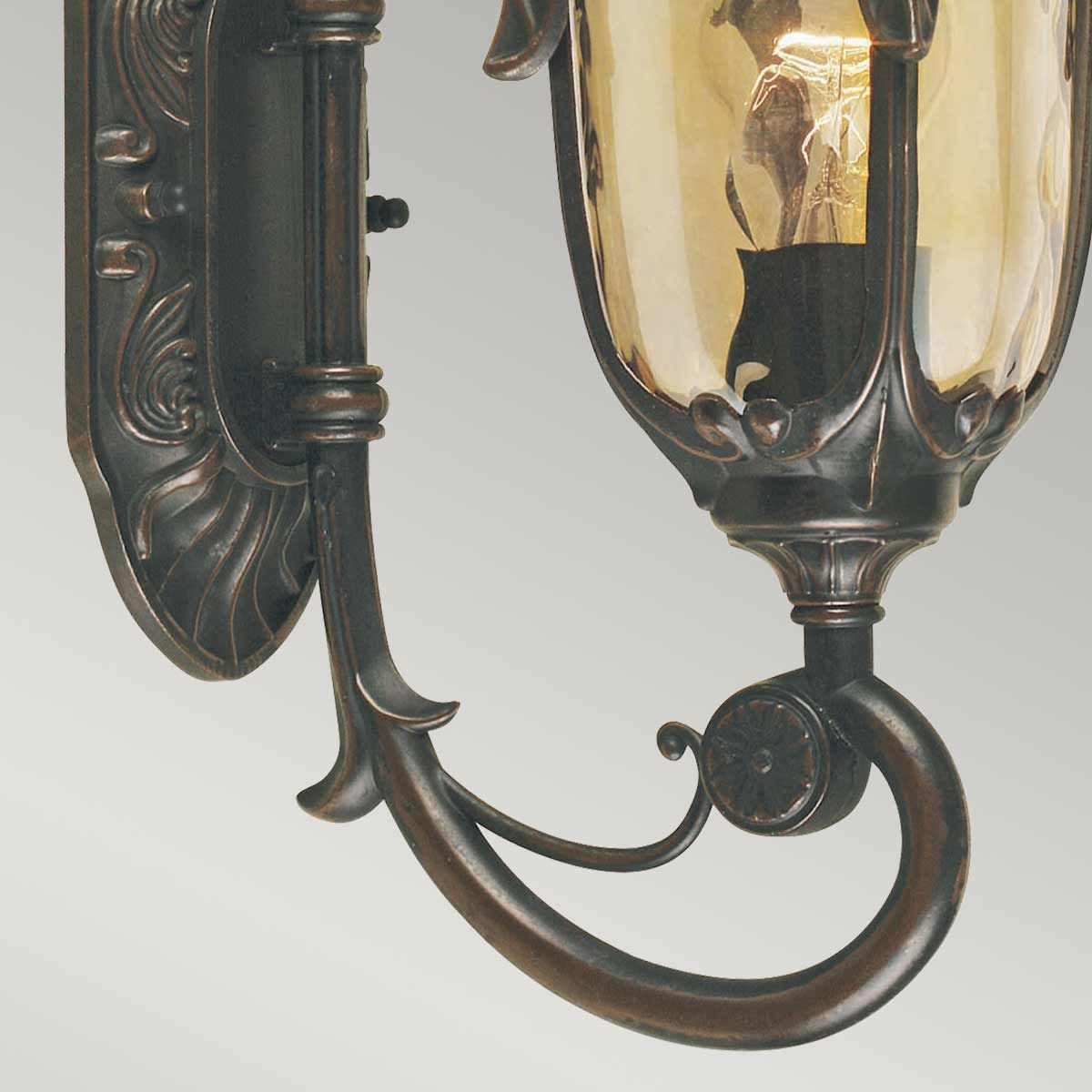 Philadelphia 1 - flammige kleine Wandlaterne - Altbronze - Elsteadlighting - PH1 - S - OB