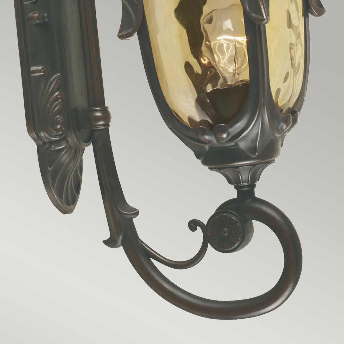 Philadelphia 1 - flammige mittelgroße Wandlaterne - Altbronze - Elsteadlighting - PH1 - M - OB