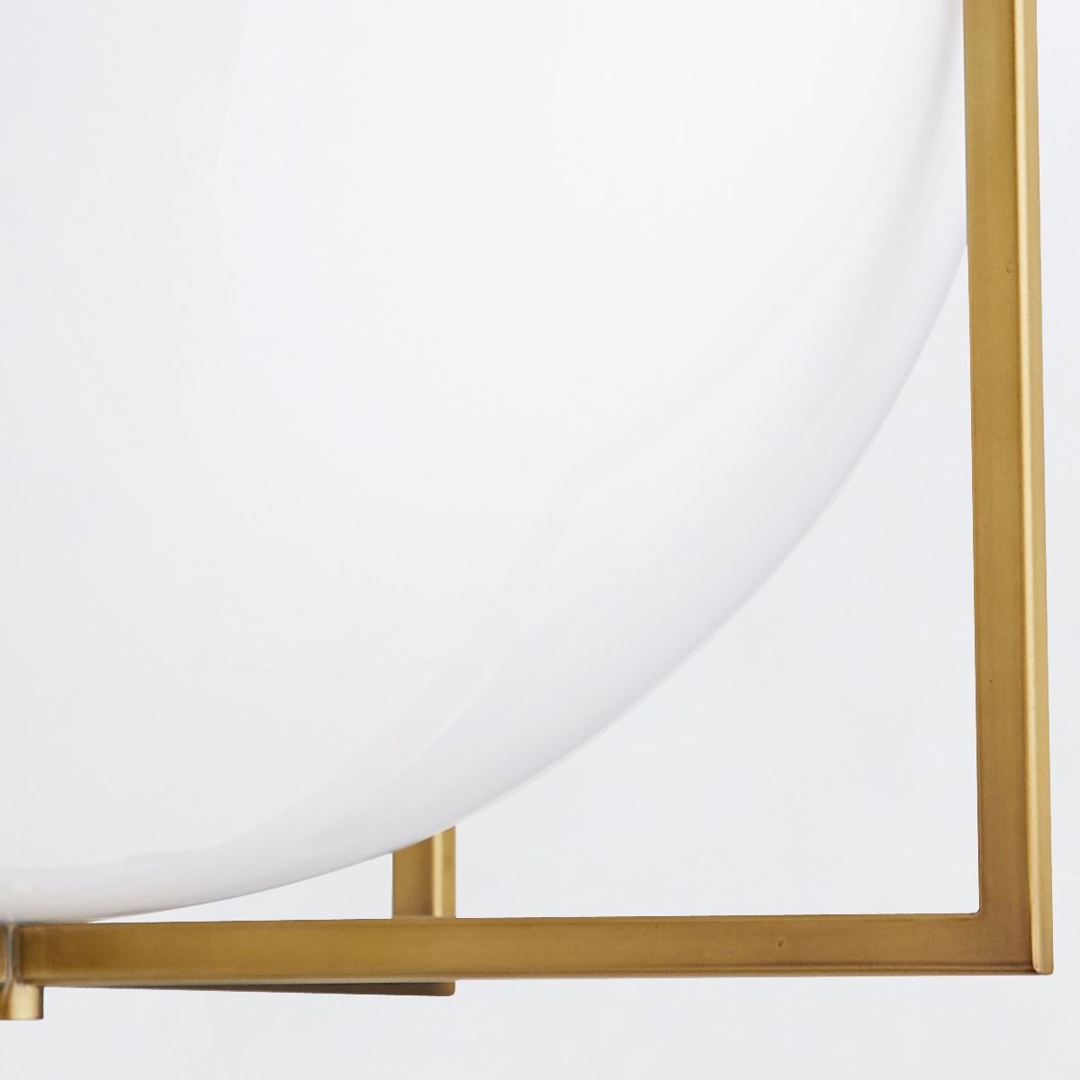Arteriors Royce Pendelleuchte 2-flammig in Antikmessing