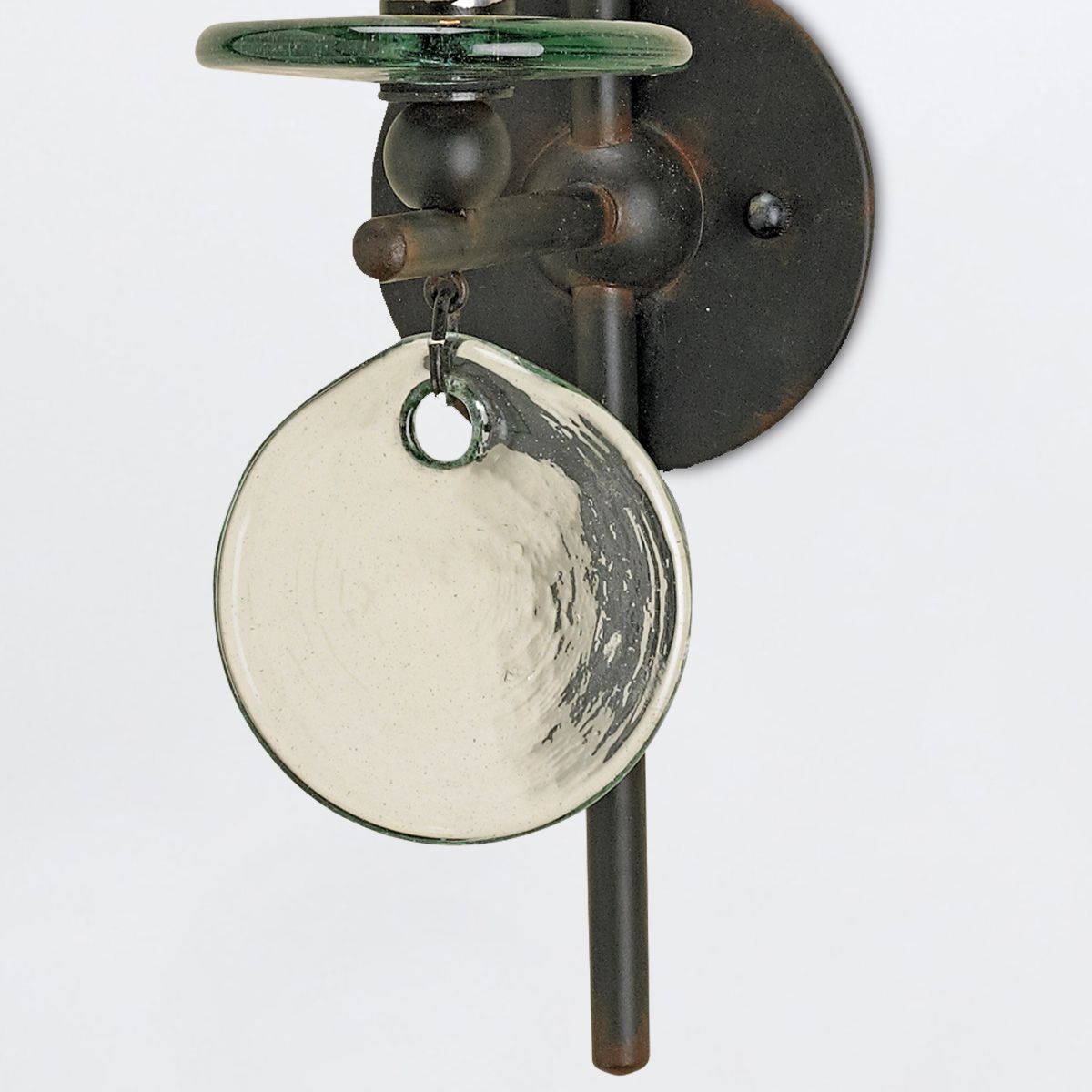 Currey & Company – Sethos Wandleuchte 1-flammig Old Iron