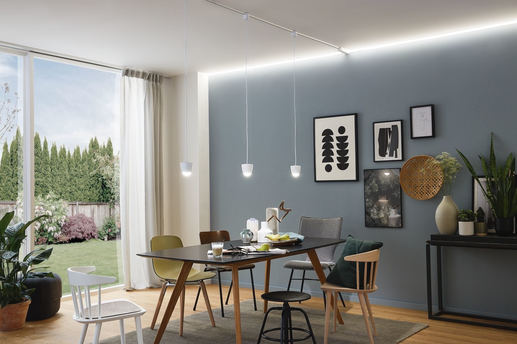 Delta Profil mit Diffusor 2m Alu eloxiert, Satin, Alu/Kunststoff