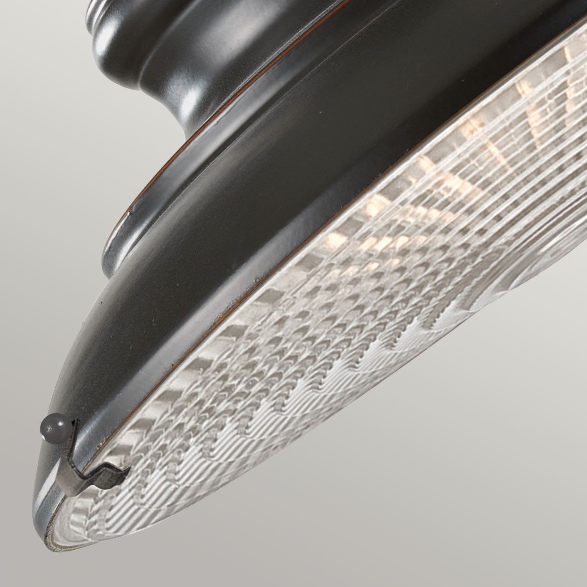 Redding Station 1 - flammige mittelgroße Wandlaterne – Restaurierungsbronze - Elsteadlighting - FE - REDDING2 - M - RB