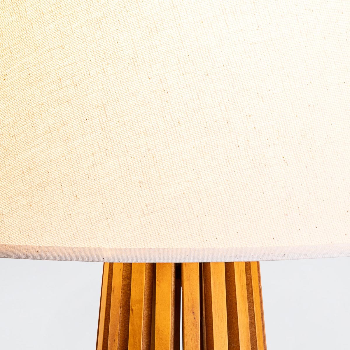 Slatted Tischlampe - Accord Lighting - QN - SLATTED - TL - TEAK