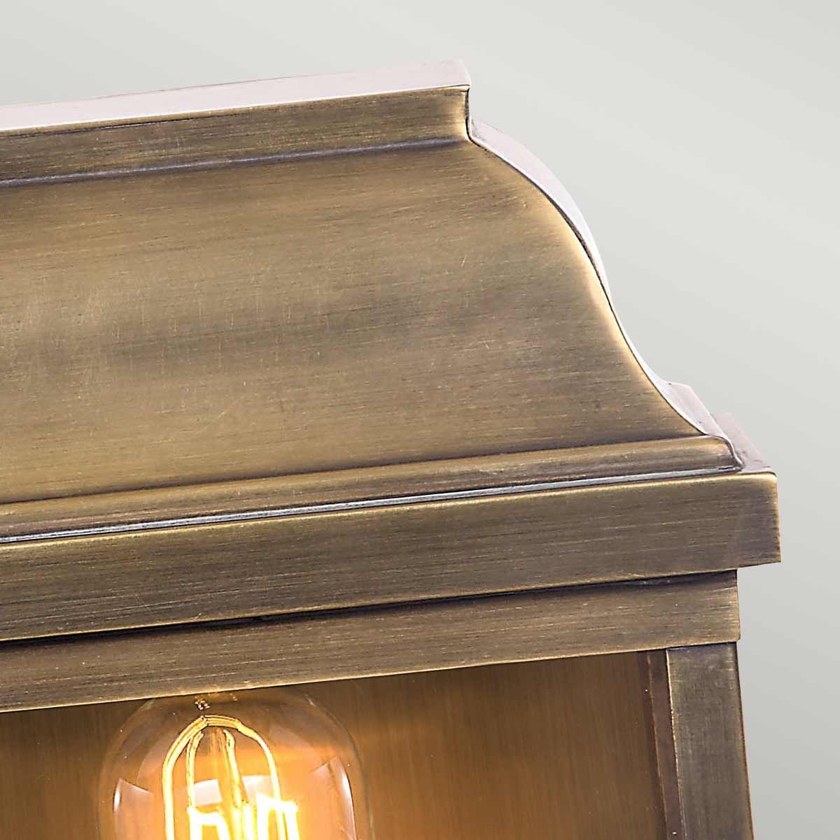 Victoria 1 - flammige Wandlaterne - Gealtertes Messing - Elsteadlighting - VICTORIA - BR