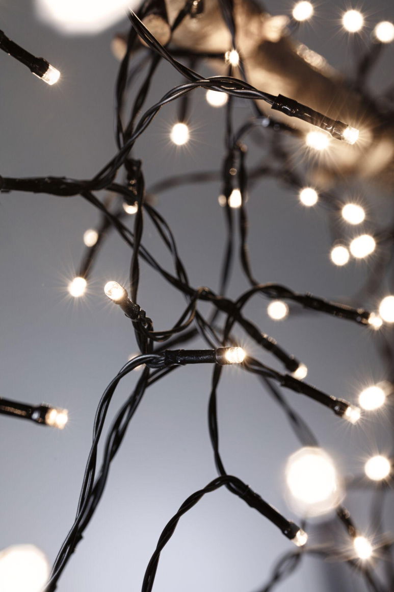 Plug & ShineLED Lichterkette Yuna Warmweiß 12,4m IP44 2,5W Schwarz