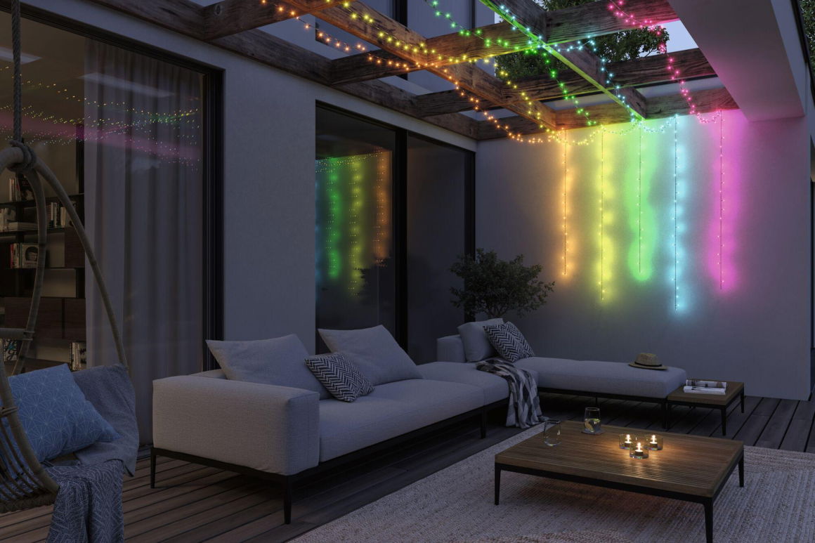 Plug & ShineLED Lichterkette Yuna RGB 7,4m IP44 3W Schwarz