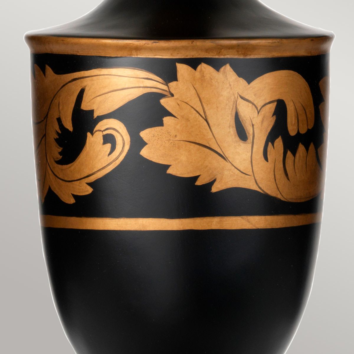 Tischlampe Narbonne mit 1 Flamme – mit hohem Empire-Schirm – Schwarz und Gold mit Elfenbein und schwarzem und goldenem Schirmrand