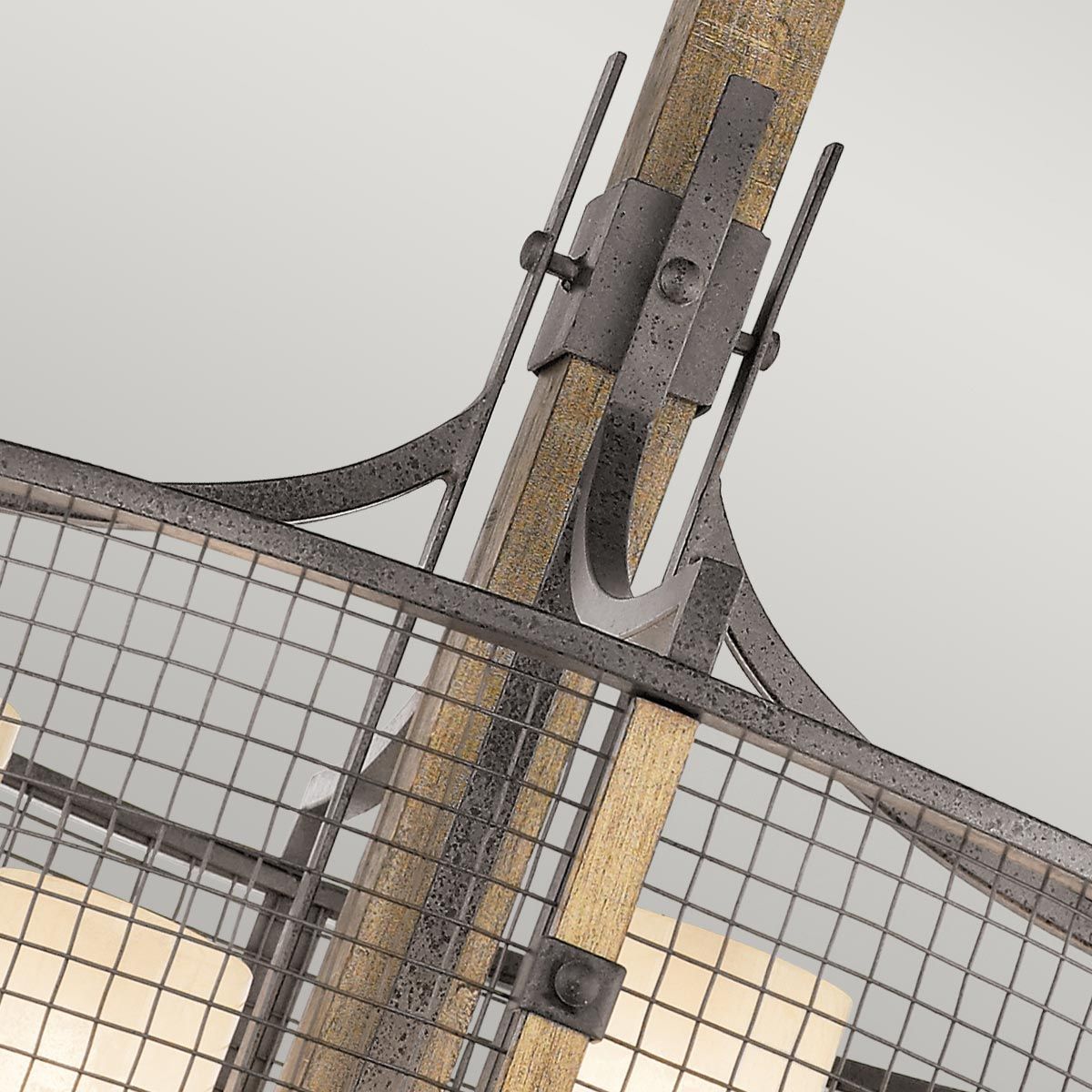Ahrendale Kronleuchter mit 4 Lichtern – Ambosseisen - Elsteadlighting - leuchtengrosshandel24