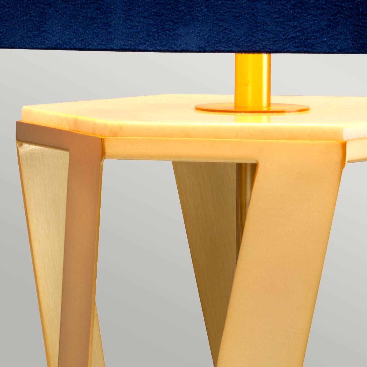 Apollo 1 Light Tischlampe mit blauem Schirm - Gebürstetes Messing - Elsteadlighting - leuchtengrosshandel24