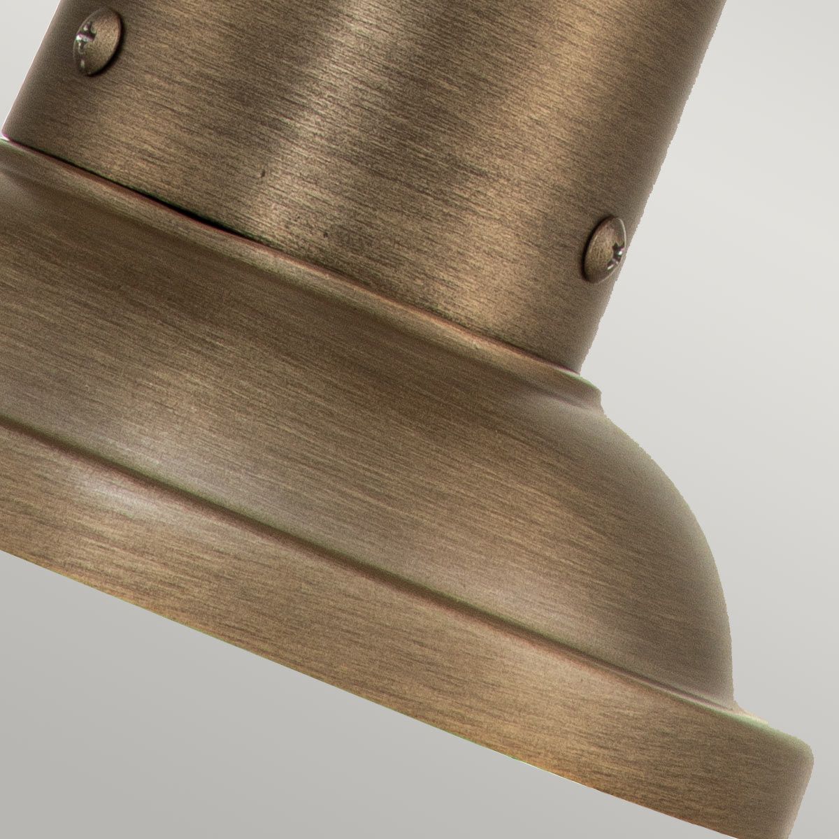 Ashland Bay 1 - flammige, mittelgroße Laterne mit Sockel, brünierte Bronze - Elsteadlighting - KL - ASHLANDBAY3 - M - BU