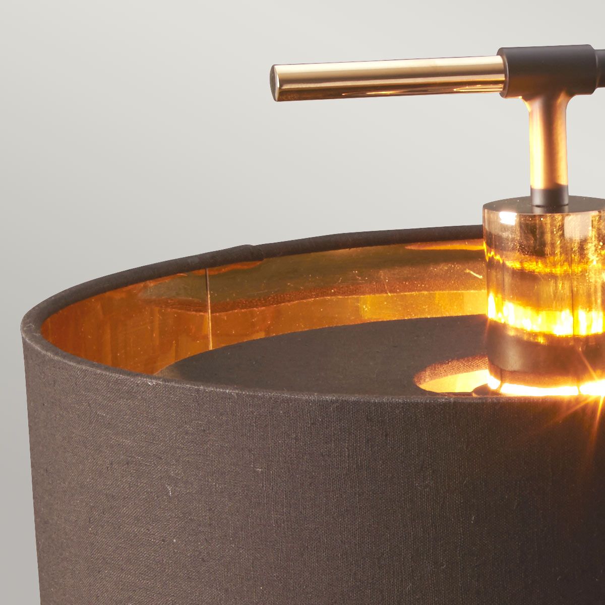 Balance 1-flammige Tischlampe - Braun/Poliertes Messing mit braunem Schirm - Elsteadlighting - leuchtengrosshandel24