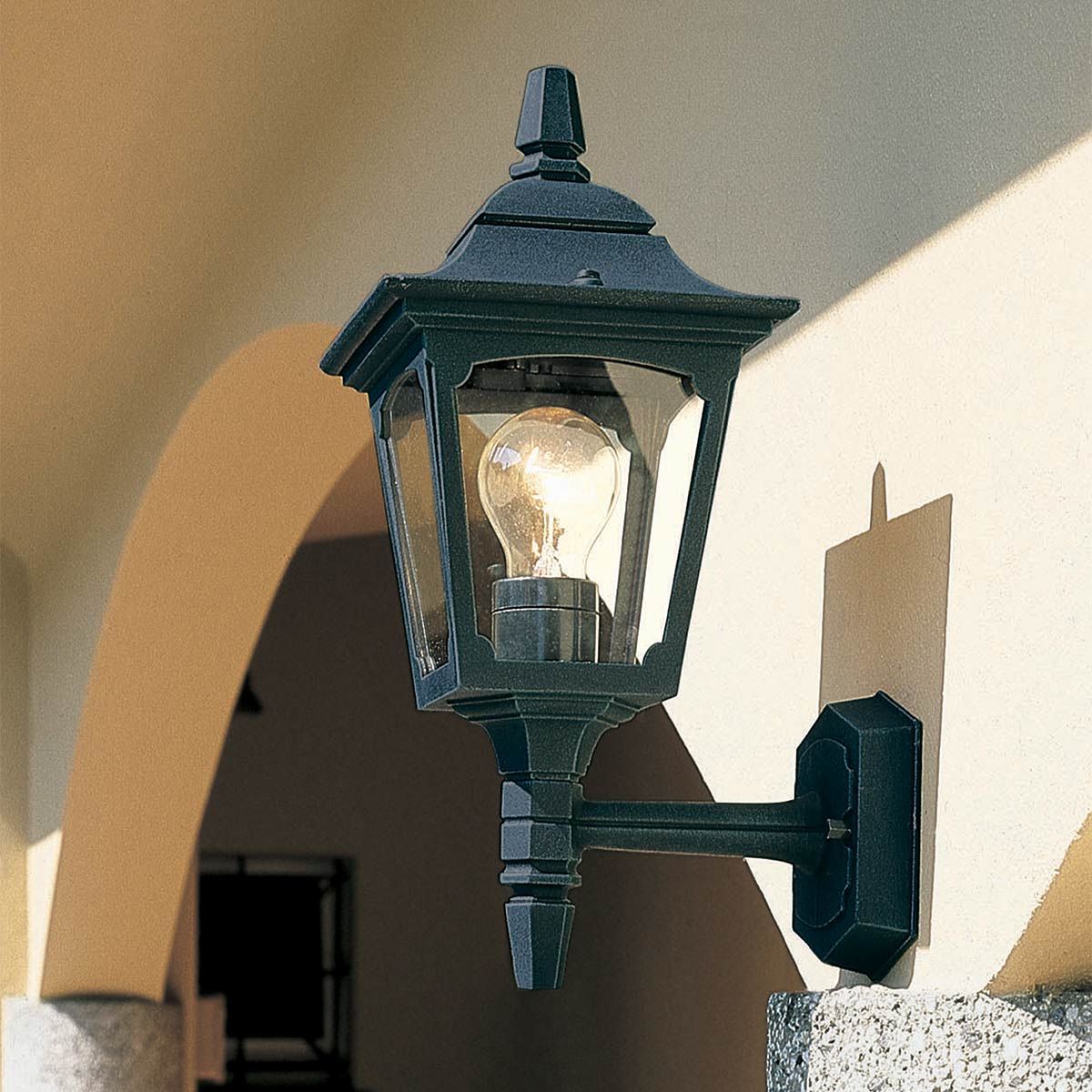Chapel 1 - flammige Mini - Wandlaterne - Schwarz - Elsteadlighting - CPM1 - BLACK