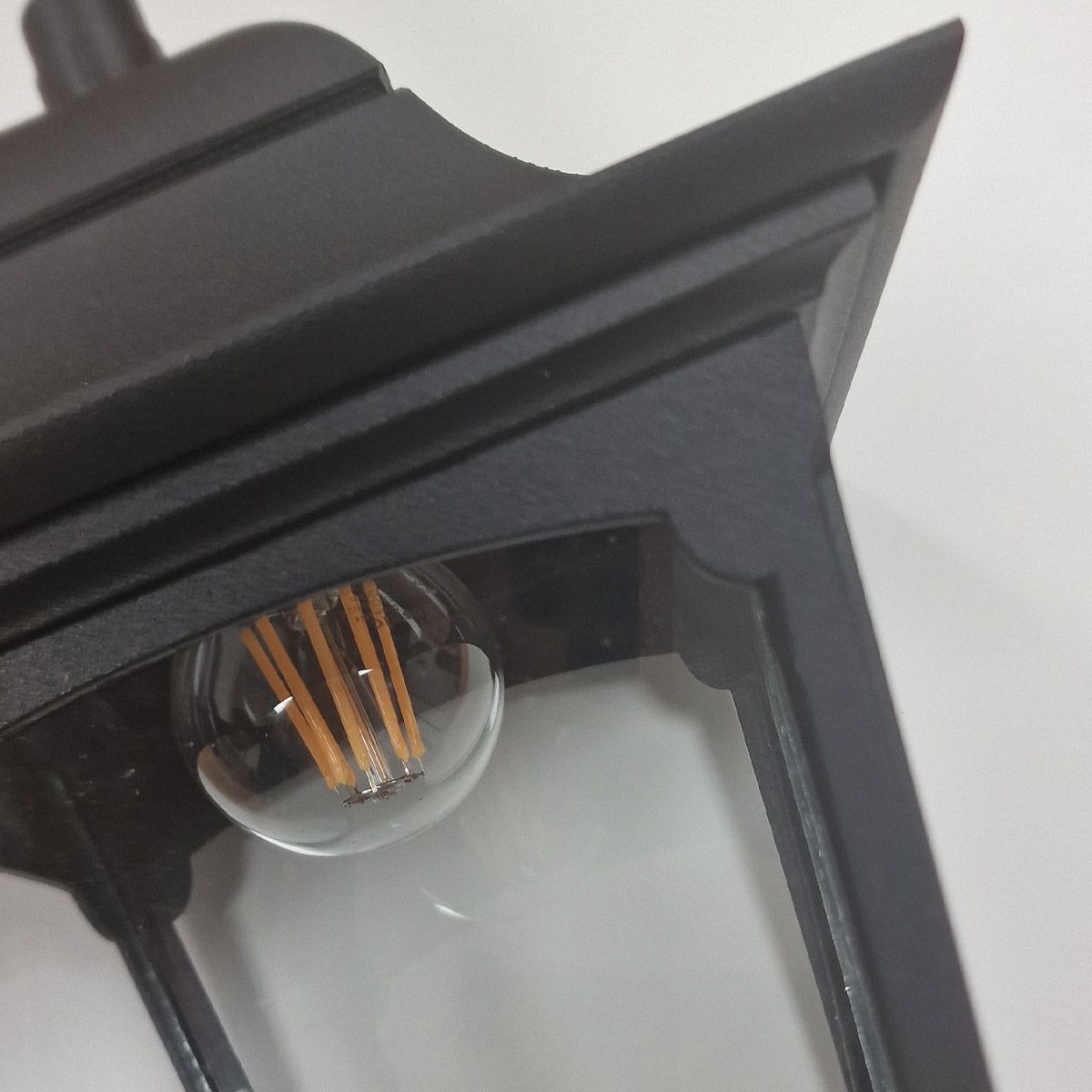 Chapel 1 - Licht - Kettenlaterne - Schwarz - Elsteadlighting - CP9 - BLACK