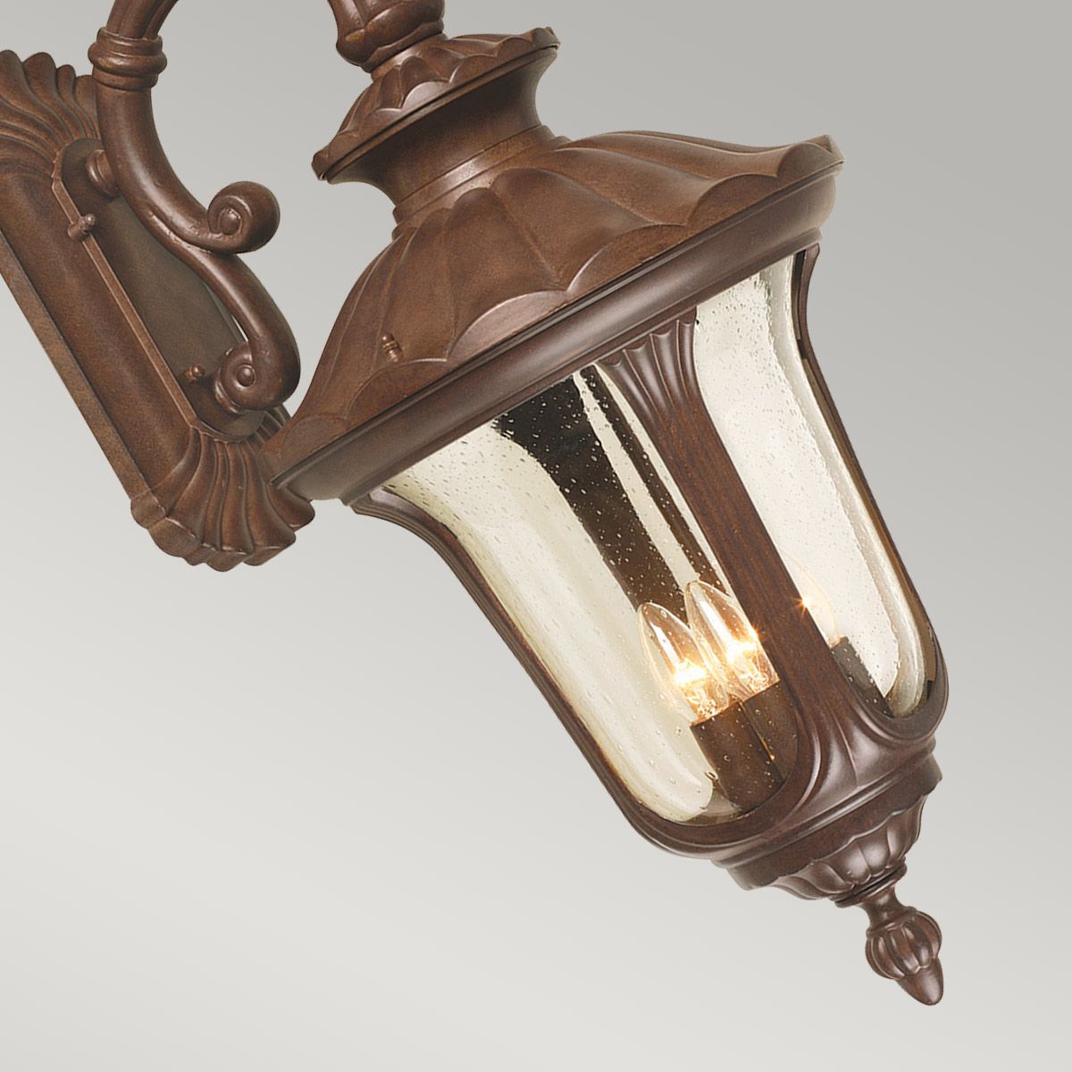 Chicago 4 - flammige große Wandlaterne, rostige Bronzepatina - Elsteadlighting - CC2 - L