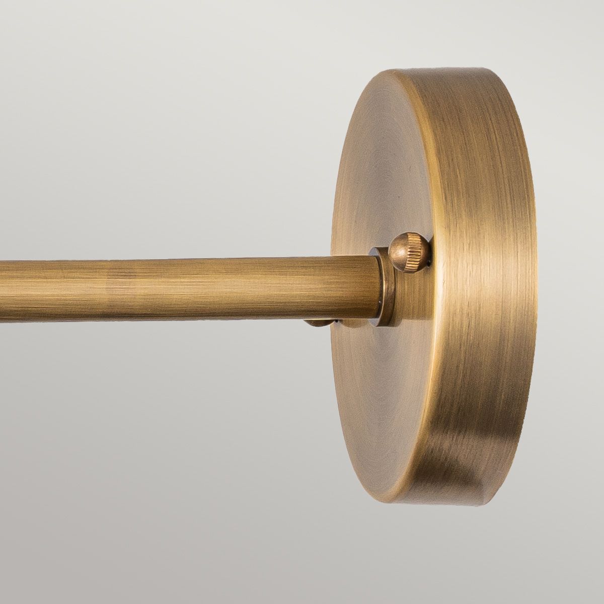 Chiswick 1L Messing - Schilderleuchte - Antikes Messing - Elsteadlighting - CHISWICK - ATB