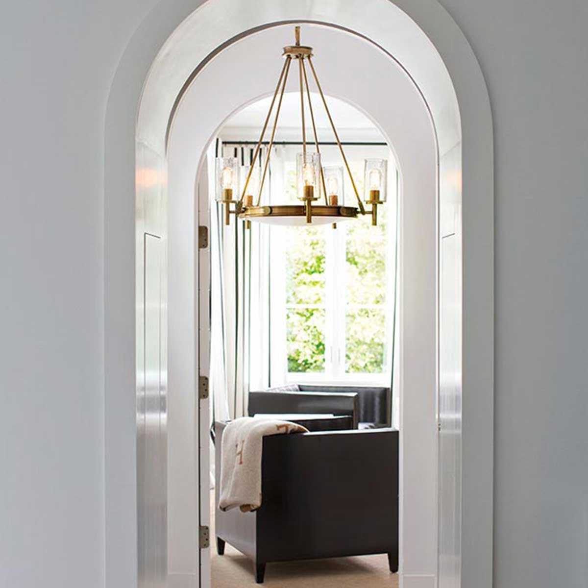 Collier Kronleuchter mit 5 Lichtern – Heritage Messing - Elsteadlighting - leuchtengrosshandel24